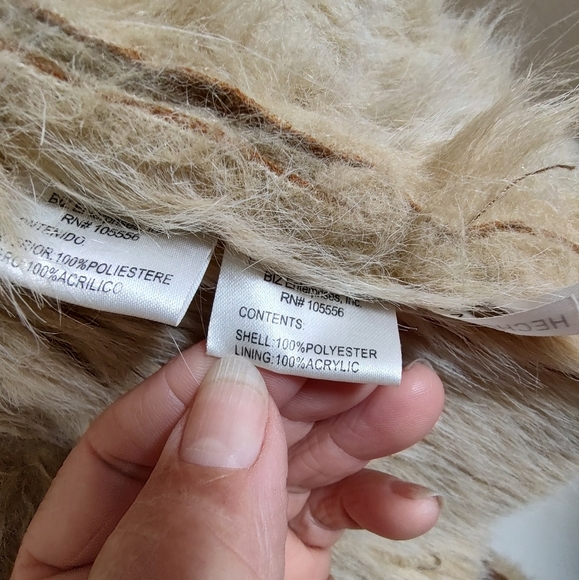 Daniel Benjamin Brown Women's Faux Suede Fur Lined Jacket With Belt - Picture 5 of 9